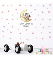 Sevimli Maymun, Yıldızlar ve Puantiyeler Çocuk Odası Yapışkanlı Duvar Sticker - Kişiye Özel (Pembe)