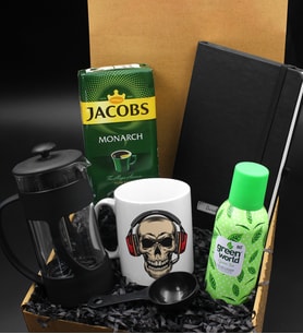 Özel Tasarım Kulaklıklı Kuru Kafa Kupa & French Press & 250 Gram Jacobs Filtre Kahve & Kişiye Özel Siyah Defter & Green World Kolonya