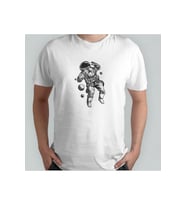 KİŞİYE ÖZEL ASTRONOT BASKILI T-SHİRT