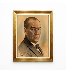 Tablore Atatürk Klasik Portre Tablo Eskitme Tarz Altın Çerçeveli Duvar Dekoru