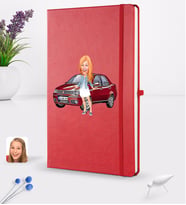 BK Gift Kişiye Özel Plakalı Kadın Fiat Albea Karikatürlü Kırmızı Termo Deri Defter 16x24cm Model 1