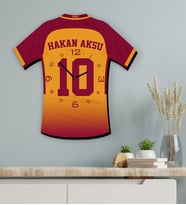 BK Gift Kişiye Özel İsimli Taraftar Forma 3D Ahşap Duvar Saati–1, Arkadaşa Hediye, Sevgiliye Hediye, Doğum Günü Hediyesi