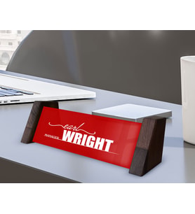 BK Gift Kişiye Özel İsimli Ahşap Ayaklı Kırmızı Akrilik Masa İsimliği, Ofis Dekoru, Mesleki Hediye, Ofis Hediyeleri-5