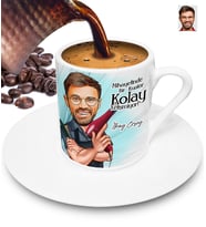 Nihayetinde Kuaför Kolay Yetişmiyor Kişiye Özel Karikatürlü Türk Kahvesi Fincanı (Beyaz)