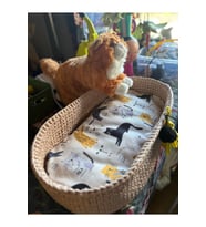El Örgüsü Kedi Sepeti ve Yatağı, Rahat ve Şık Tasarım