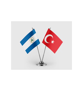 Nikaragua ve Türk Bayrağı İkili Saten Masa Bayrağı Takımı