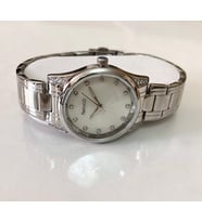 Ferrucci Çelik Su Geçirmez Zirkon Taşlı Modern Tasarım Kadın Kol Saati+Bileklik (Gümüş)
