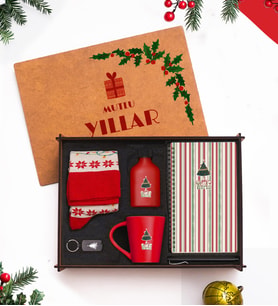 Yılbaşı Premium Hediye Kutusu – Ahşap Kutu + Kupa + Defter + Kolonya