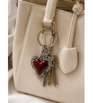 Gotik Kırmızı Kalp Metal Anahtarlık Unisex Vintage Tasarım