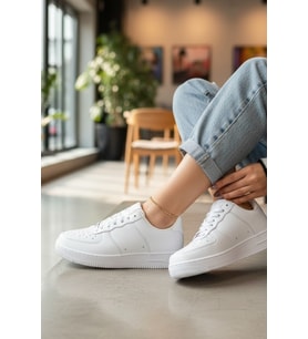 Enoch Erkek Günlük Spor Ayakkabı Kalın Tabanlı Sneaker Klasik Sokak Stili ve Metal Aksesuarlı Model