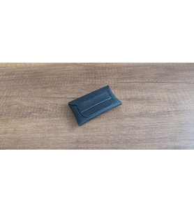Sumerian Minimalist Deri Kartlık Siyah (RFİD Kart Koruma ve Anahtarlık Hediye)