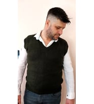 El Yapımı Önü Desenli Erkek Süveter, Hediyelik Çeyizlik Erkek Süveteri , Kemzey Handmade Örgü Giyim (Haki-Yeşil)