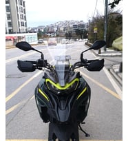 MOTOCAM Benelli TRK 702 X Ön Cam 2024-2026 Model 51cm Şeffaf Renkli 4mm