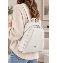 Krem 6026 Orijinal Just Polo Kadin 9 Bolmeli Orta Boy Sirt Cantasi 31x29 Cm