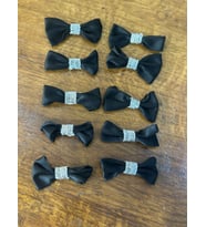 10 LU SİYAH FİYONK ARMA DİKİŞ APLİKE 5X3 CM