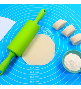 40*50 cm Silikon Ölçekli Kullanımı Kolay Hamur Açma Matı Ekmek Mantı Makarna Hamuru Yoğurma Matı (5680)