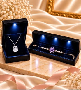 925 Ayar Gümüş Kadın Takı Seti Gold Sallantılı Kolye ve Gerçek Mor Ametist Taşlı Lotus Bileklik Işıklı Kutulu