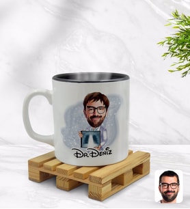 BK Gift Kişiye Özel Erkek Radyolojist Karikatürlü İçi Siyah Renkli Kupa Bardak Model 1