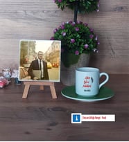 Yazı İşleri Müdürü Fotoğraflı Dekoratif Taş, Ahşap Altlıklı Türk Kahvesi Fincanı Hediye (Model 9)