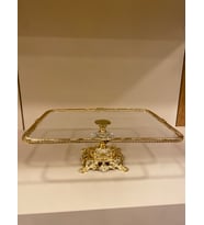 SUNUM AYAKLI DİKDÖRTGEN CAM DÖKÜM PİRİNÇ ALTIN 31X23 CM