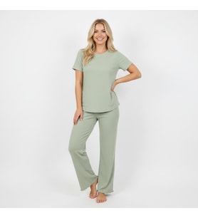 Kadın Jakarlı Açık Yeşil Renk 3'lü Set Pijama Takımı BB2313