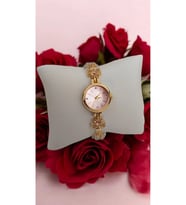 Şık Zarif Minimal Taş Kordonlu Kadın Kol Saati (Beyaz-Rose Gold)