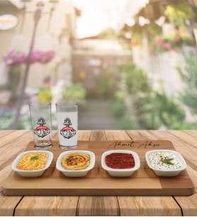 BK Gift Kişiye Özel Çapa Tasarımlı 2’li Rakı Bardağı ve Meze Tabaklı Doğal Masif Ahşap Servis Sunum Tepsisi Model 3
