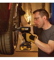 CAT DX72 18Volt/4.0Ah Li-ion Çift Akülü Şarjlı 350Nm Kömürsüz Profesyonel Somun Sıkma