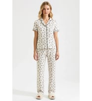 Kadın Gömlek Yaka Kısa Kollu Regular Kalıp Pijama Takımı Kurdele Desenli Spor