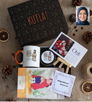 Kişiye Özel Karikatürlü Best Mom Ever Anneye Hediye Hediye Kutusu - Kişiye Özel Kupa Standart, Çay, Takvim, Mum Anneler Günü Hediyesi