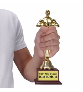 Oscar Heykeli 27 cm Ahşap Ayaklı-YILIN AŞKISI-ODK-03