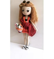Çiçekçi Kız Bebek Amigurumi Organik Oyuncak