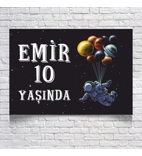 Astront Temalı Doğum Günü Afişi