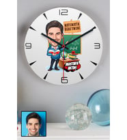 Erkek Matematik Öğretmenine Öğretmenler Günü Hediyesi Karikatürlü Duvar Saati