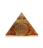 Kırmızı Akik Doğal Taş Organit Piramit - 6cm (Karışık)