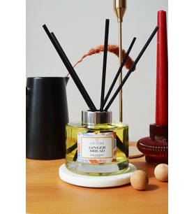 SUM STUDIO Zencefilli Kurabiye Çubuklu Oda Kokusu 150 ml