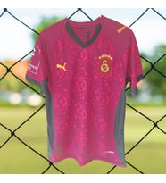 Gâlâtâsâray 2025-2026  Yeni Sezon  MEKTEB-İ SULTANİ  BORDO  Yetişkin   Futbol Forması-  İSİMSİZ