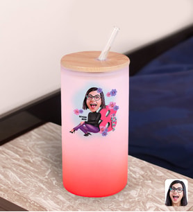 BK Gift Kadınlar Gününe Özel Karikatürlü Kırmızı Renk Pipetli Buzlu Cam Bardak 600ml - 1, 8 Mart Kadınlar Günü