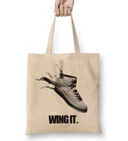 Air Jordan II 2 Designer Bruce Kilgore Released 1986 Athletic Sports Sneaker Fan Mens Womens Kids Bez Çanta Uzun Saplı