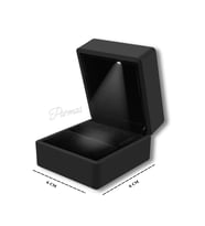 Işıklı Takı Kutusu Dış 6*6 cm (Birlikte alımlarda takı içerisine yerleştirilerek gönderilir)