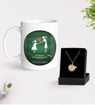 BK Gift Kişiye Özel Öğretmenler Günü Beyaz Kupa ve İsimli Papatya Kolye Hediye Seti- 18, Öğretmene Hediye, Öğretmenler Günü