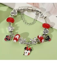 Pandora Tarz , Disney Minnie  Mickey Kırmızı  Charmlı Bİleklik, Ahşap Kutu içerisinde