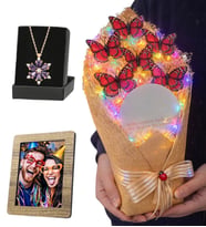 Kişiye Özel Fotoğraflı Renkli Led Işıklı Aynalı Kelebek Buketi ve Gerçek Ametist Taşlı Lotus Kolye (Kırmızı)