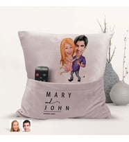 BK Gift Kişiye Özel Sevgililer Karikatür Tasarımlı Organizer Kumanda ve Atıştırmalık Cepli Pembe Kırlent Yastık-2 Arkadaşa Hediye, Cepli Yastık