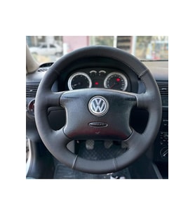 Volkswagen Golf 4 Araca Özel Direksiyon Kılıfı (Nokta Düz Siyah Dikişli)