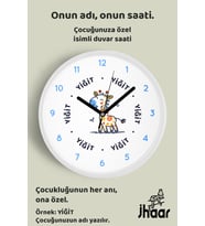 İsme Özel Sevimli Zürafa Çizimli Çocuk Odası Duvar Saati Orta Boy 30 cm Beyaz Camlı Sessiz