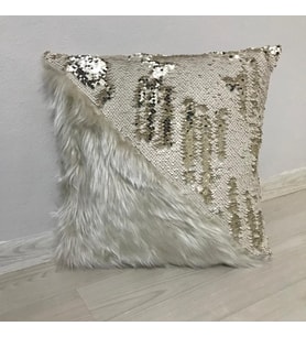 YILMAZHOME Pullu Peluş Üçgen Kırlent Kılıfı
