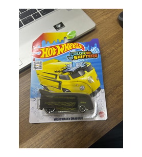 Color Shifters 1/64 Volksvagen Drag Bus Renk Değiştiren Oyuncak Araba JCM40