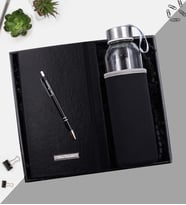 Kişiye Özel Gümüş Renk Detaylı Tükenmez Kalem & Siyah Defter & Siyah Özel Kılıflı 500Ml Su Matarası Hediye Seti (Model 6)