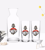 BK Gift Kişiye Özel Renkli Baskılı Çapa Tasarımlı İkili Rakı Bardağı ve Karaf Hediye Seti-3 (Model 1)
